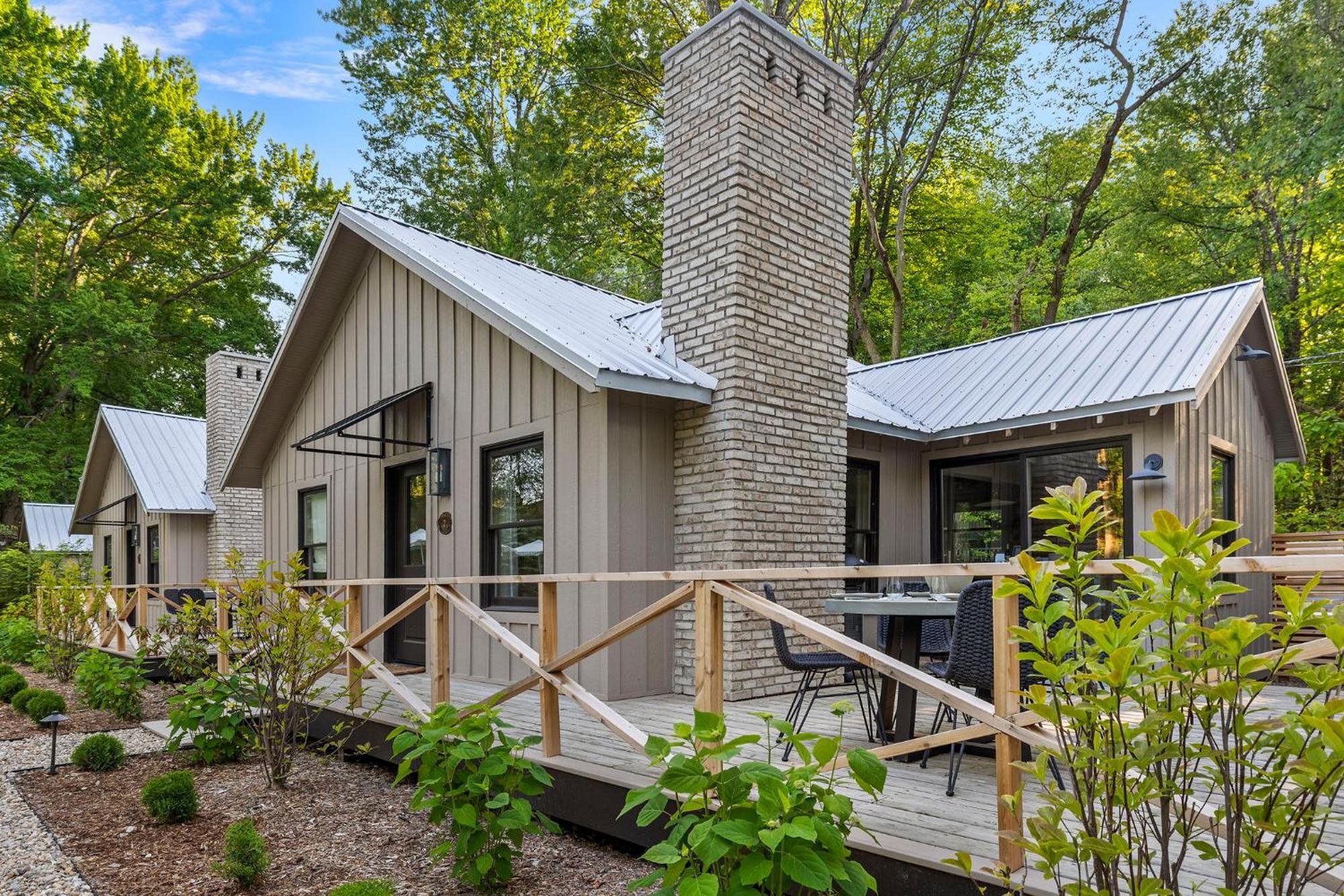 The Townie Cottages - All Units Union Pier Экстерьер фото